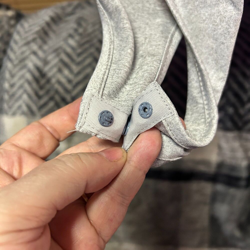 Daisy Gray Ribbed Bodysuit Large Snap Crotch Tank - Picture 4 of 9